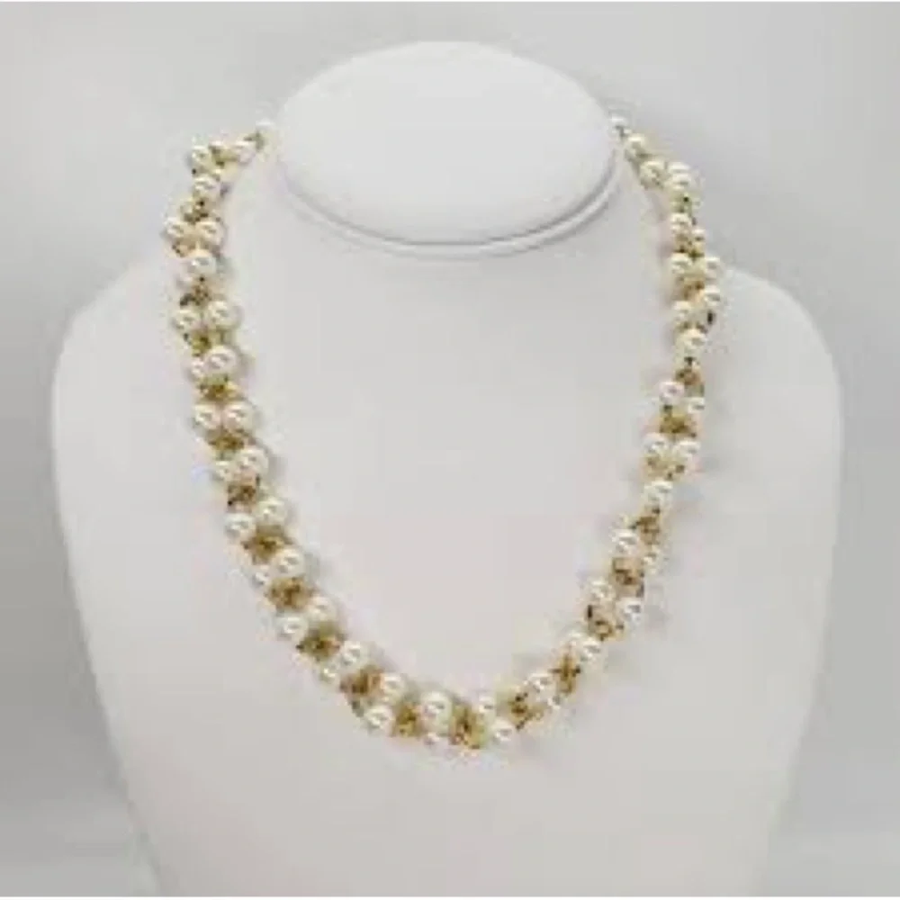 NWT Kate Spade Authentic New York White Multi Nouveau Pearls Necklace